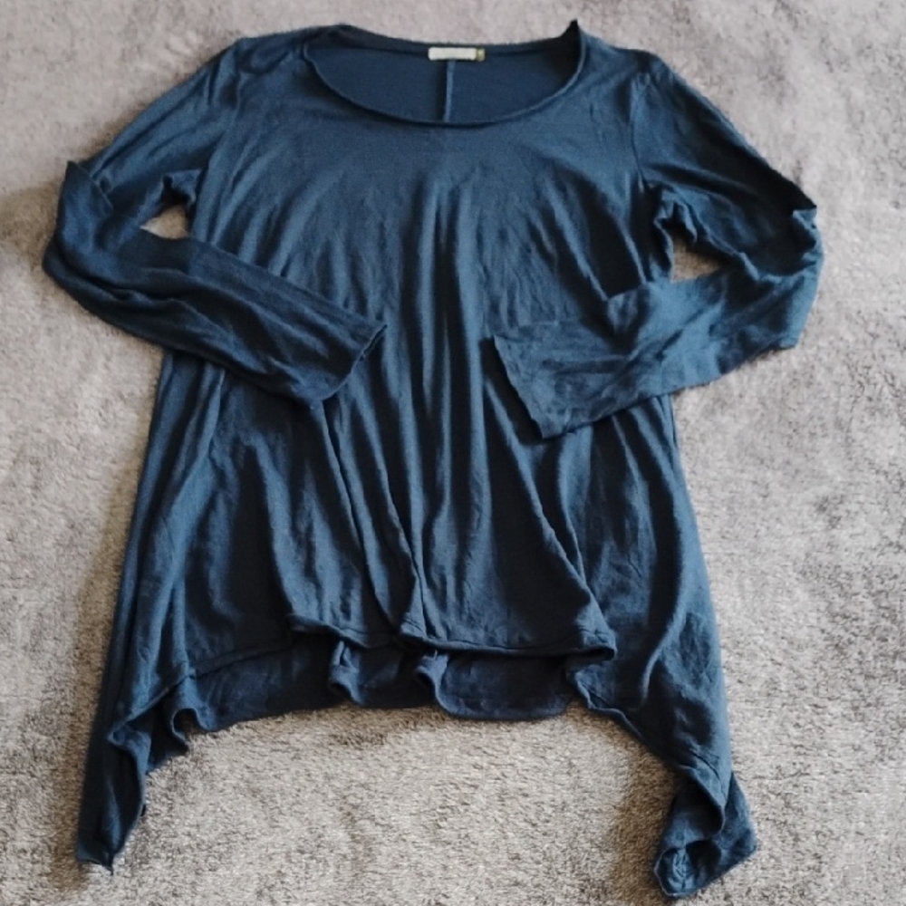 Chalet Shark Bite Tunic Asymmetric